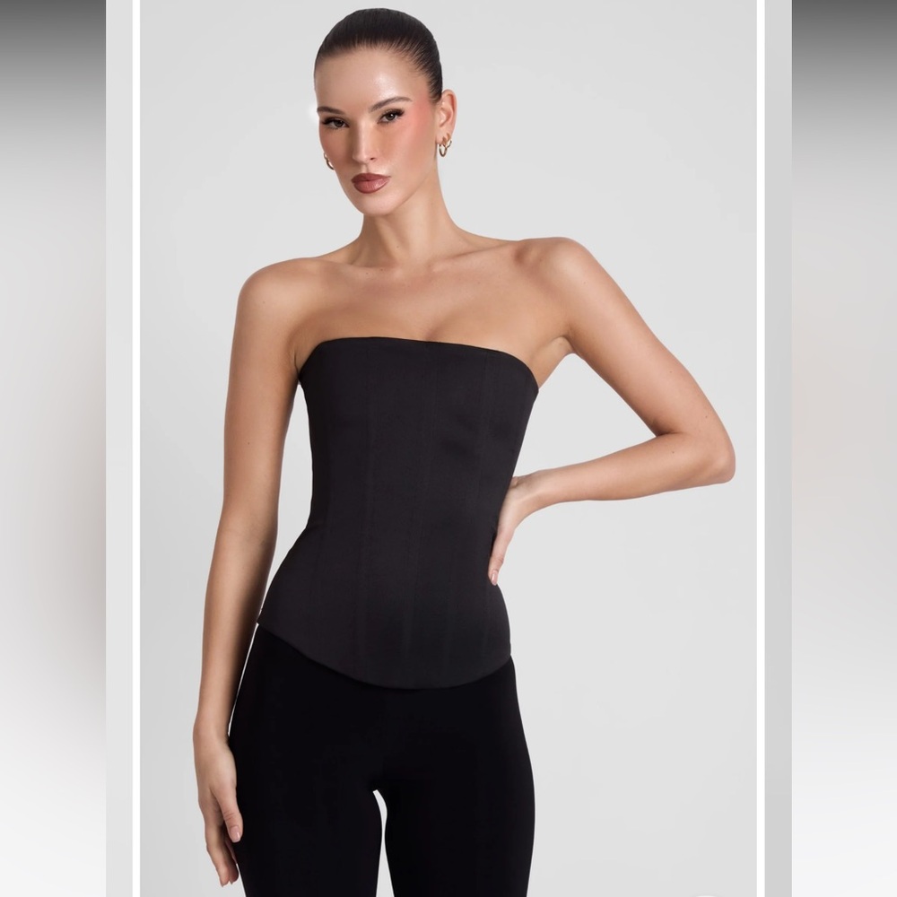 Elegant Strapless Black Shaping Corset Top